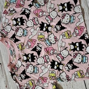 🆕️ SANRIO HELLO KITTY AND FRIENDS WOMEN'S CROP S/S SHIRT 💕